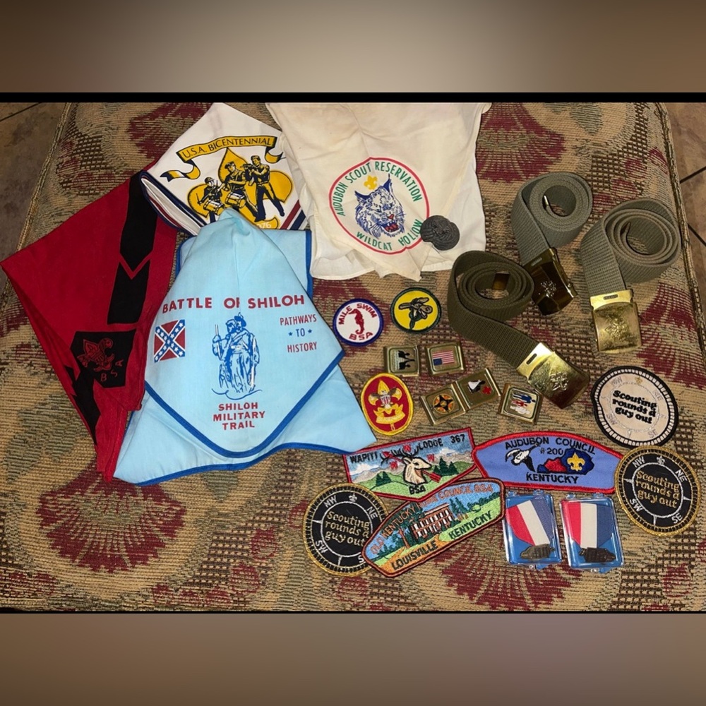 Very large lot of Boy Scout items, belts, patches, neck scarves